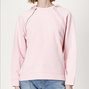Women's Sweater By Oscar de la Renta